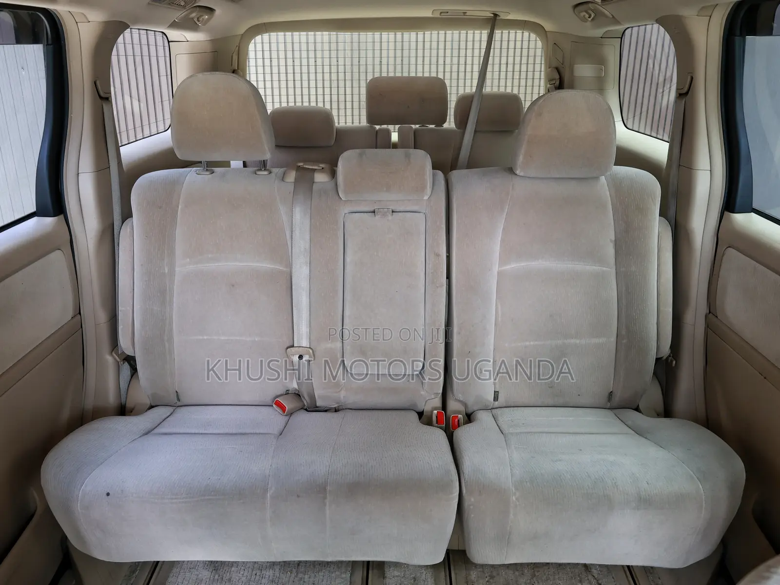 Toyota Alphard 2.4 Petrol AWD 2012 Silver