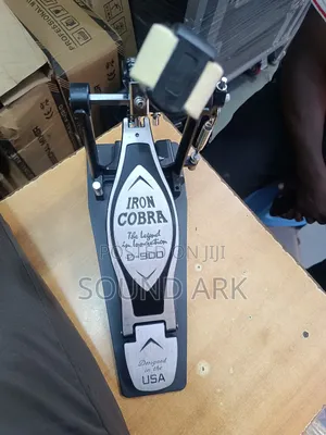 Drum Kick Iron Cobra