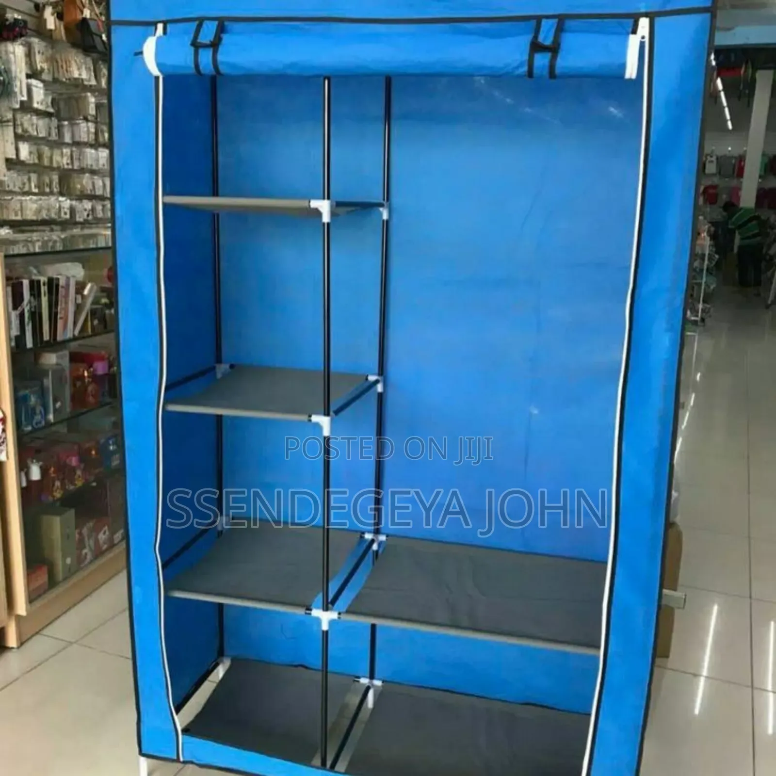 Portable Canvas Wardrobe
