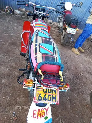Bajaj Boxer 100 2016 Red
