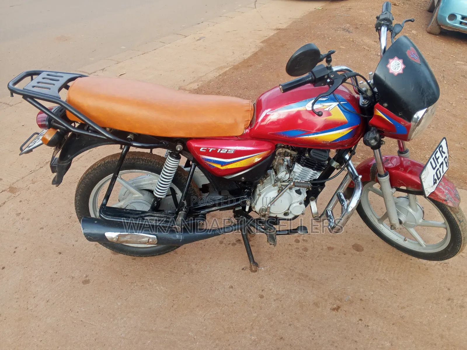 Bajaj Boxer 125 2023 Red
