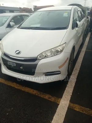Toyota Wish 2013 White