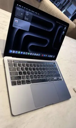 Laptop Apple MacBook Pro 2020 16GB Intel Core i7 SSHD (Hybrid) 1T