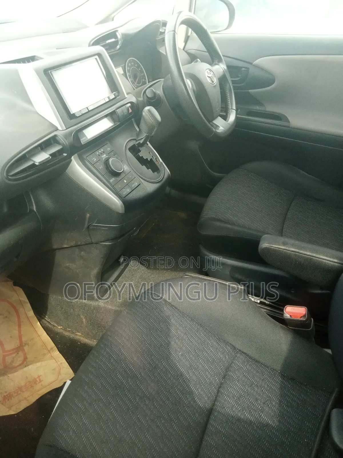 Toyota Wish 2012 White