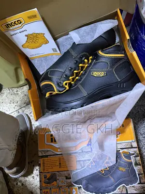 Safety Shoes / Safety Boots
