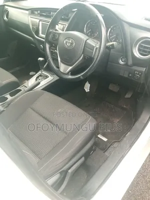 Toyota Auris 2013 White