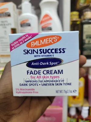 Palmer's Skin Success Anti-Dark Spot Fade Cream.