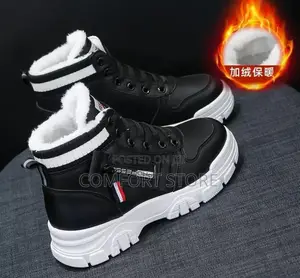 Ladies Classic Sneakers