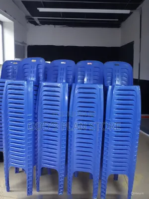 Holly Blue Outdoor Indoor Plastic Chairs Plastic Chairs (Armless)