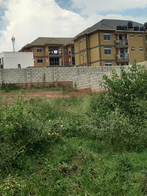Kira Plots in Tarmackbto Tarmack Neighbourhood