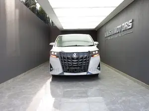 Toyota Alphard 2.5 Petrol AWD 2018 White