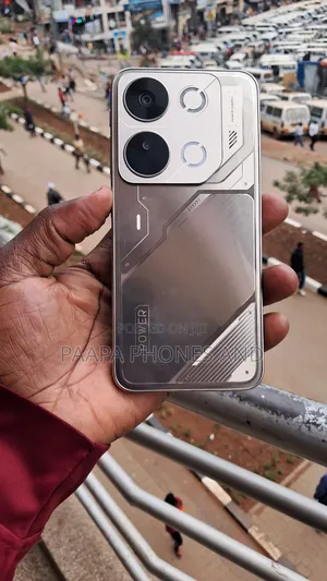Itel P65 128 GB Bronze