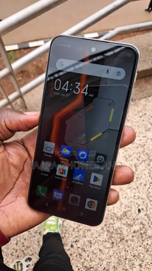 Itel P65 128 GB Bronze
