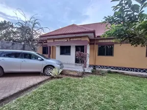 4bdrm House in Central Division for sale