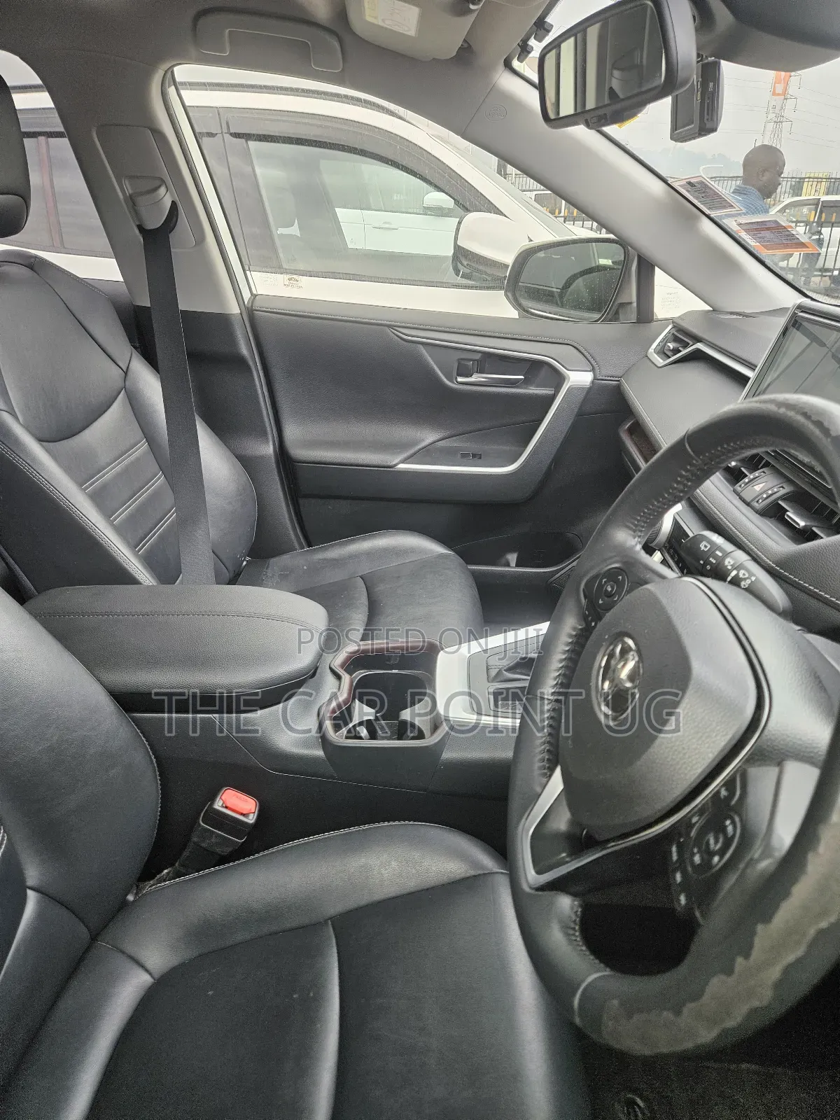 Toyota RAV4 2019 White