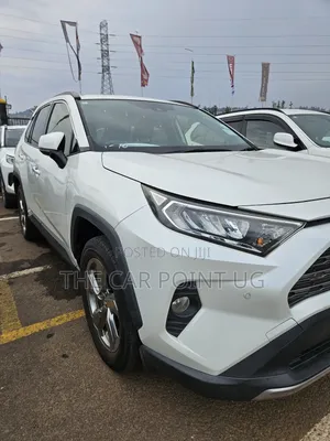 Toyota RAV4 2019 White