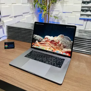 Laptop Apple MacBook Pro 16GB Intel Core i9 SSD 1T