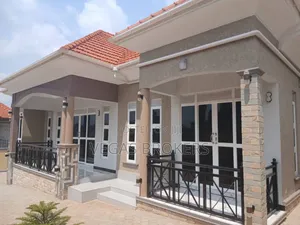 2bdrm House in Vegas Brokers, Rubaga for rent
