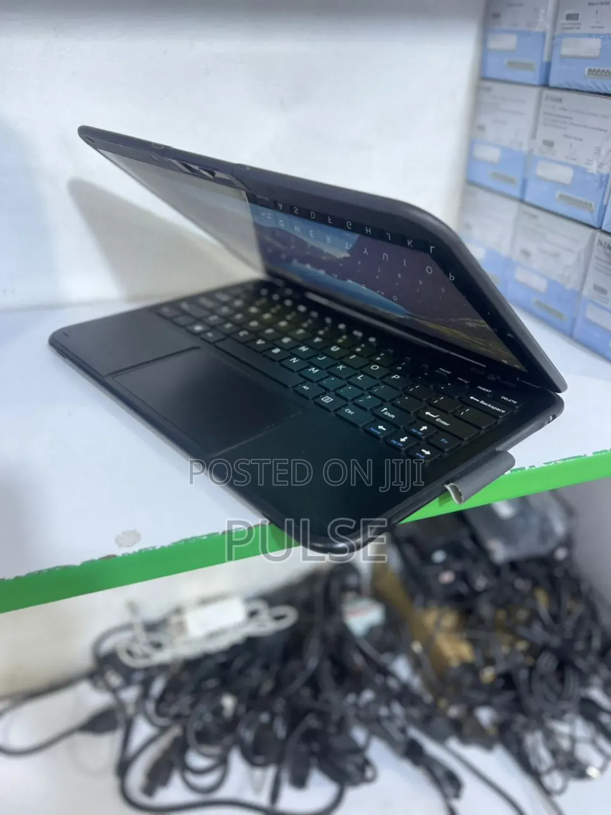 Laptop BAK Atlas 4GB Intel Celeron SSD 128GB