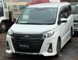 Toyota Noah 2017 White