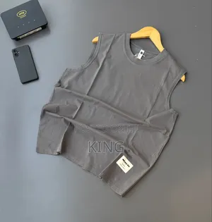 Crop Sleeveless T-Shirts
