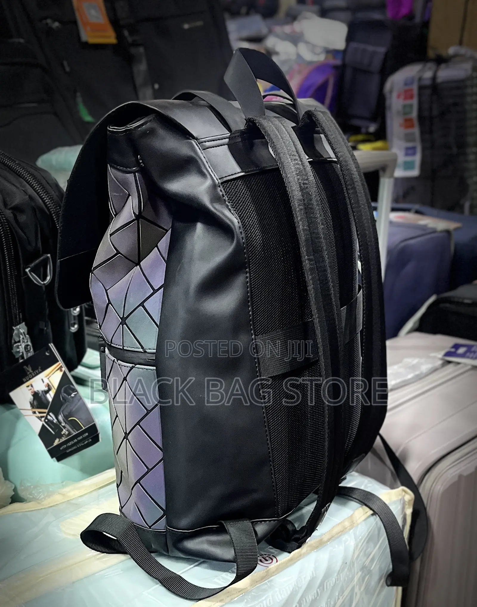 Men’S Flip Backpack