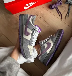 Dunk Low Pro Sb 'Purple Pigeon' Sneakers