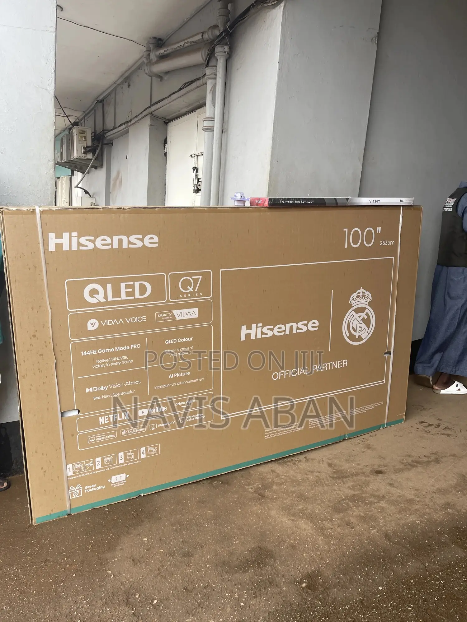 Hisense 100 Inches Smart Tv Q7 Series