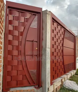 Sliding Gate