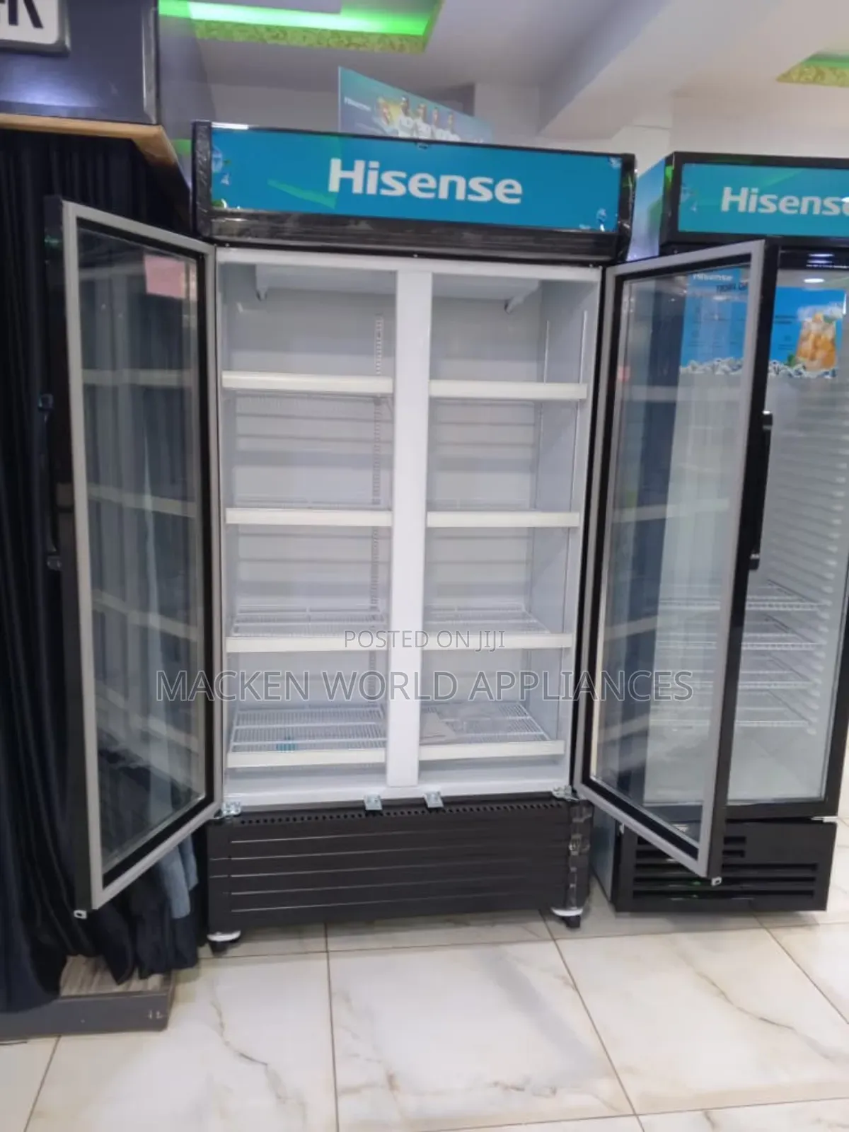 Hisense 810 Liters Side by Side Display Chiller Fridge
