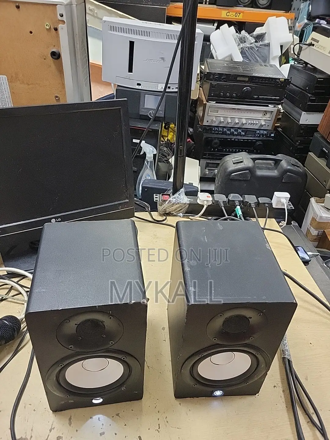 Yamaha Hs5 Studio Monitor System