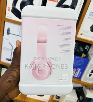 Beats Solo 4