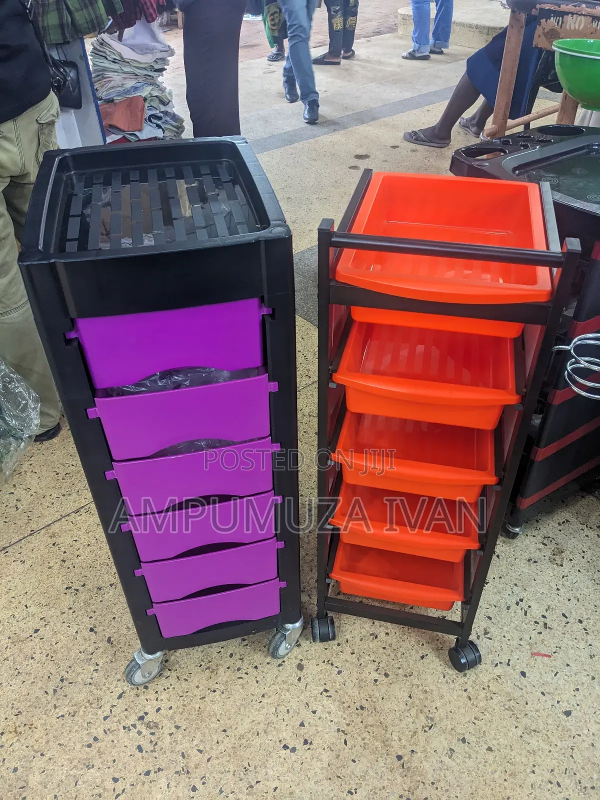 Salon Trolley Quality 8709