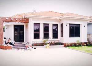 3bdrm Bungalow in Kira Mamelto Road, Central Division for sale