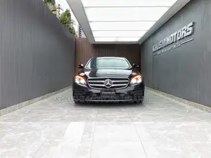 Mercedes-Benz E220 2017 Black