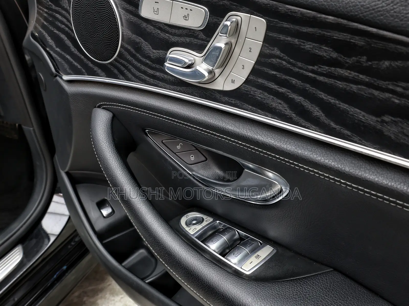 Mercedes-Benz E220 2017 Black