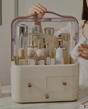 Stylish Cosmetic Organizer