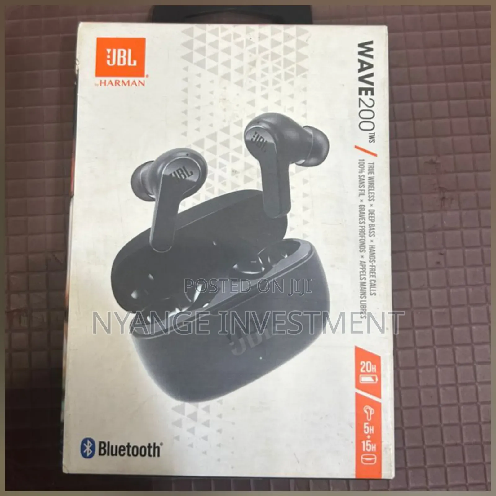 JBL Wave 200tws True Wireless Earbuds.