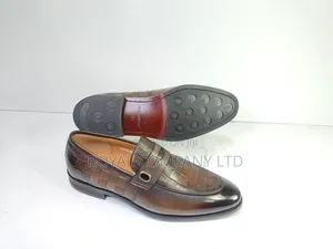 Men Classic Brown Loafers