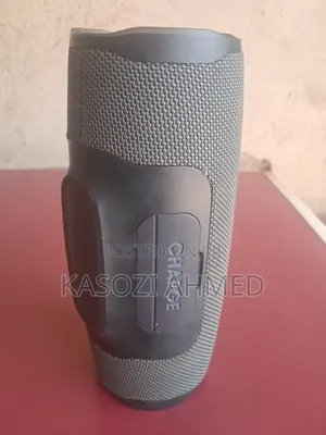 JBL Charge Essential 2