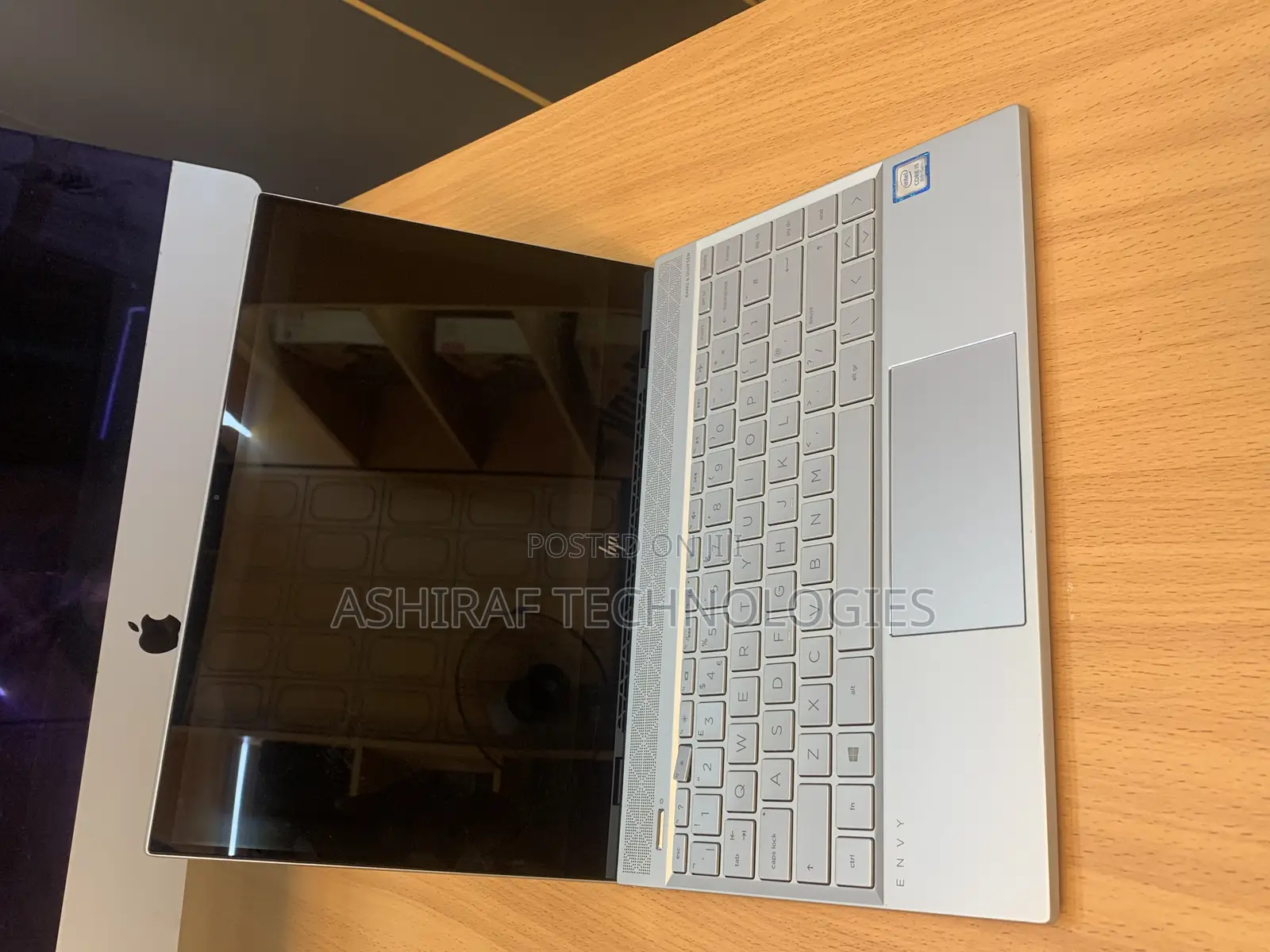 New Laptop HP Envy 13 8GB Intel Core i5 SSD 256GB