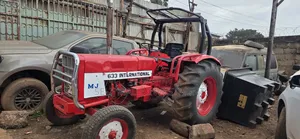 Mj 633 International Tractor