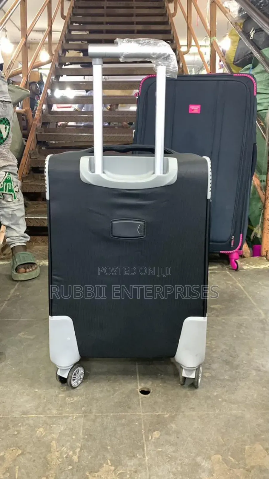 Good Partiner Travel Case ~ Small