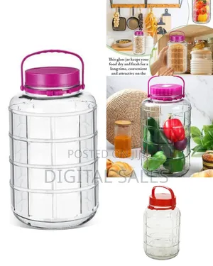 Large Capacity Glass Jar With Carrying Handle