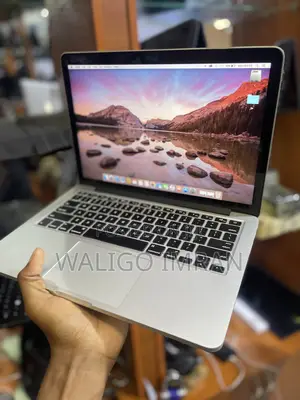 Laptop Apple MacBook Pro 2015 8GB Intel Core i5 SSD 256GB