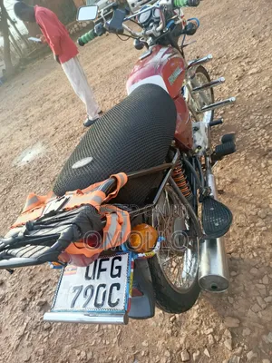 Bajaj Boxer 2021 Red