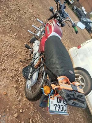 Bajaj Boxer 2021 Red