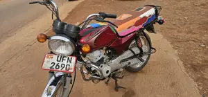 Bajaj Boxer 100 2022 Red
