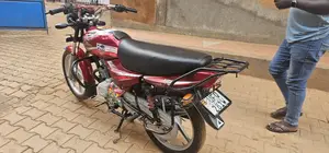 Bajaj CT 125X 2022 Red