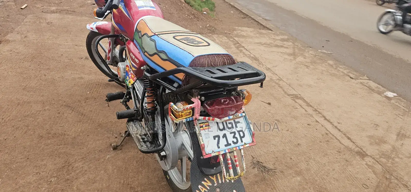 Bajaj CT 125X 2025 Red
